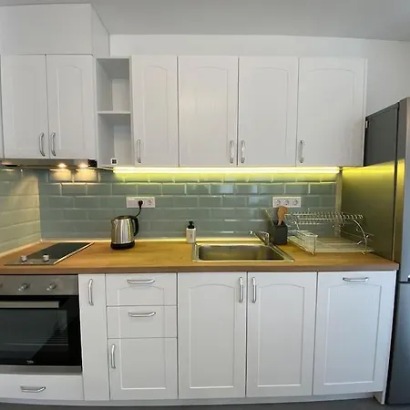 Apartament Aprilov