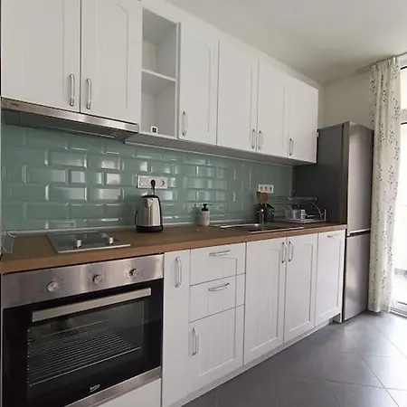 Apartament Aprilov *