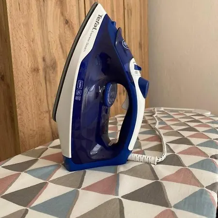 Aprilov דירה גברובו