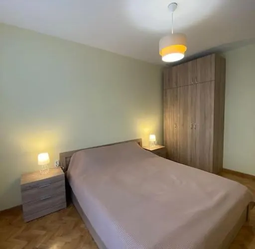 Aprilov Lejlighed Gabrovo